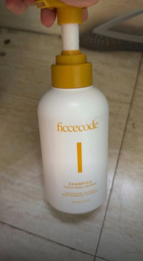 第一名草本防脱洗发水排行榜AG真人平台防脱发洗发水(图2)