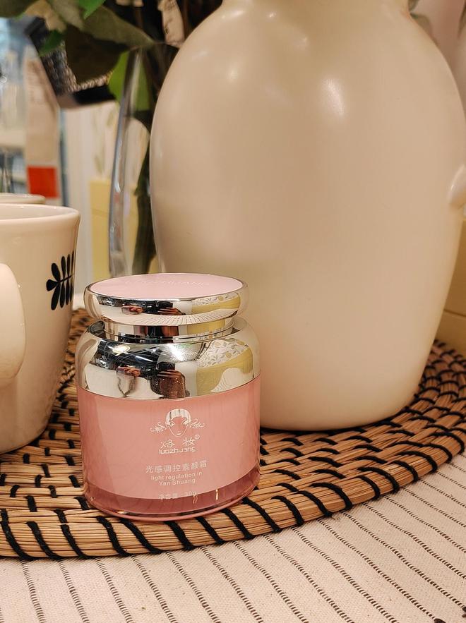 专业评测好用的素颜霜种草排行前十品牌AG真人app什么牌子的素颜霜好用？(图4)